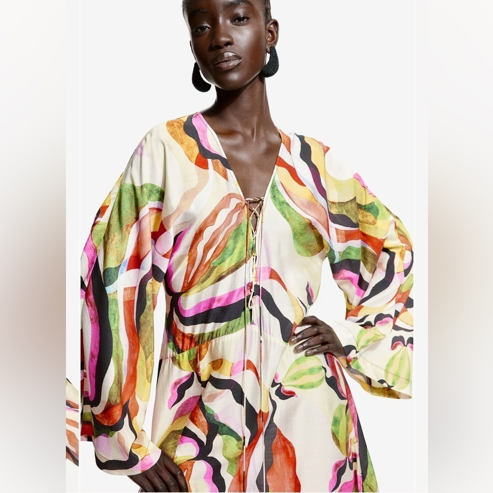 H&M Limited edition collection 2024
Kaftan dress size S. - Picture 4 of 12